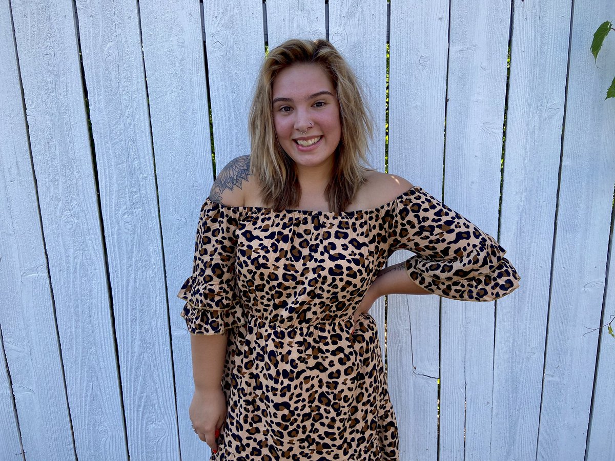 MyNewNamesAlex's tweet photo. I love summer 🥰 https://t.co/vGw30kCNwc