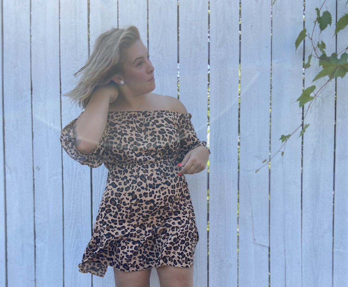 MyNewNamesAlex's tweet photo. I love summer 🥰 https://t.co/vGw30kCNwc