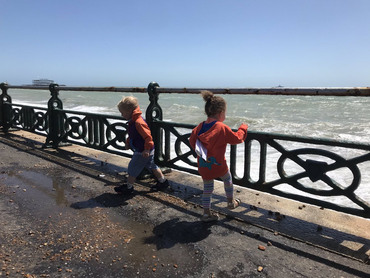 SHKehoe's tweet photo. Team Brighton! #WalkforKit https://t.co/sSna0kjc5H