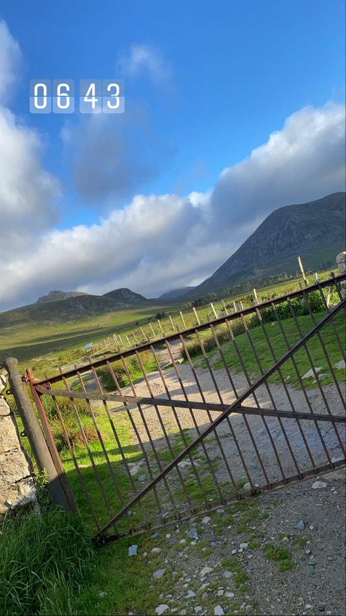 shirliemu's tweet photo. Mournes 7s Challenge Completed #Binnian #Lamagan #Donard #Commedagh #Bernagh ##Meelmore #Meelbeg #bucketlist #mournes Brutal but worth it. Mournelive @visitmourne @wearetrekni @walkhikeireland @WalkNI @ThePhotoHour @StormHour @GoToIreland https://t.co/FEonoMUfnP
