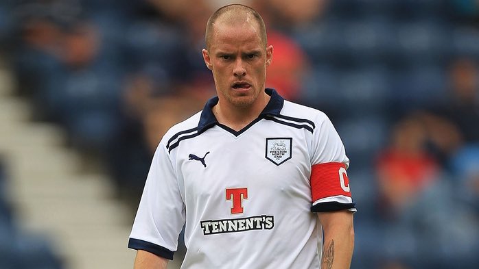Iain Hume recalls to UndrTheCosh: “All the players turned to look at me, no one could believe it”. Hume, a renowned centre-forward and current top scorer, was dropped to the bench, in his place was a centre-half.