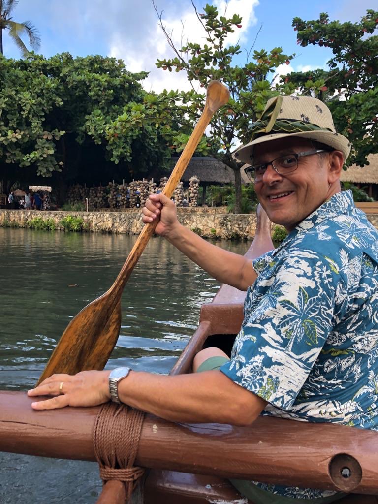 Summer is here: Challenged by <a href="/AAElgheriany/">Achraf Elgheriany</a> &amp; I challenge  @MarieCavallaro1 and <a href="/Dina_Agamawy/">Dina Agamawy</a> #csocolleaguesaroundtheworld! check out our #MSCGoodVibesTakeover on #csogoodvibes @OrangePlazza with #MSCEgypt kicking off with #csosummervibes