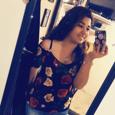 Jessica17_210's tweet photo. #NewProfilePic https://t.co/XbTB7bEAle