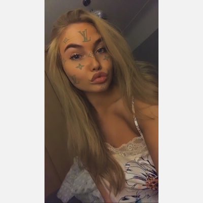 Aimee Corlett tweet media