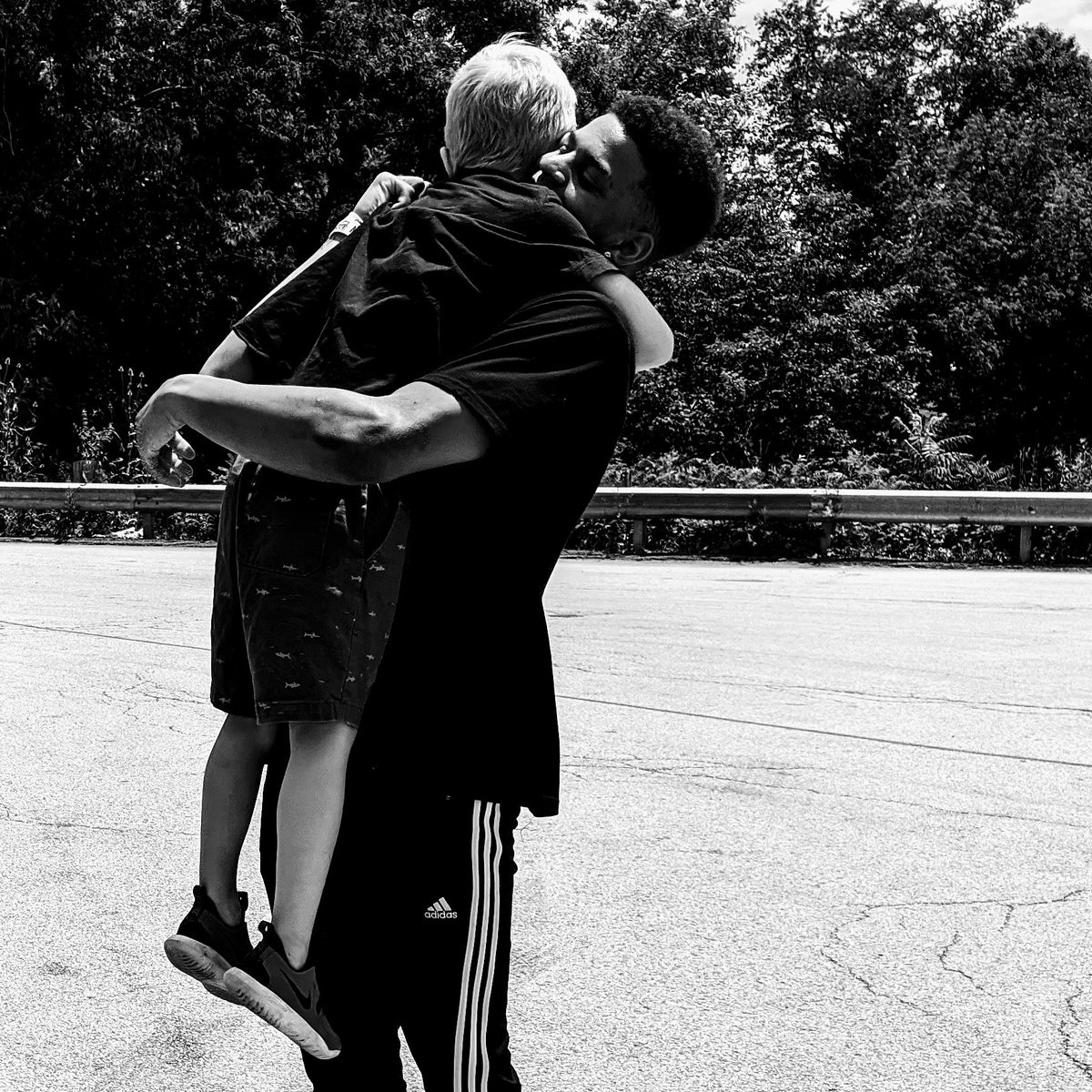 DreamBigDad's tweet photo. Love doesn't see in color #brothers4life https://t.co/cXF7bYpWvb