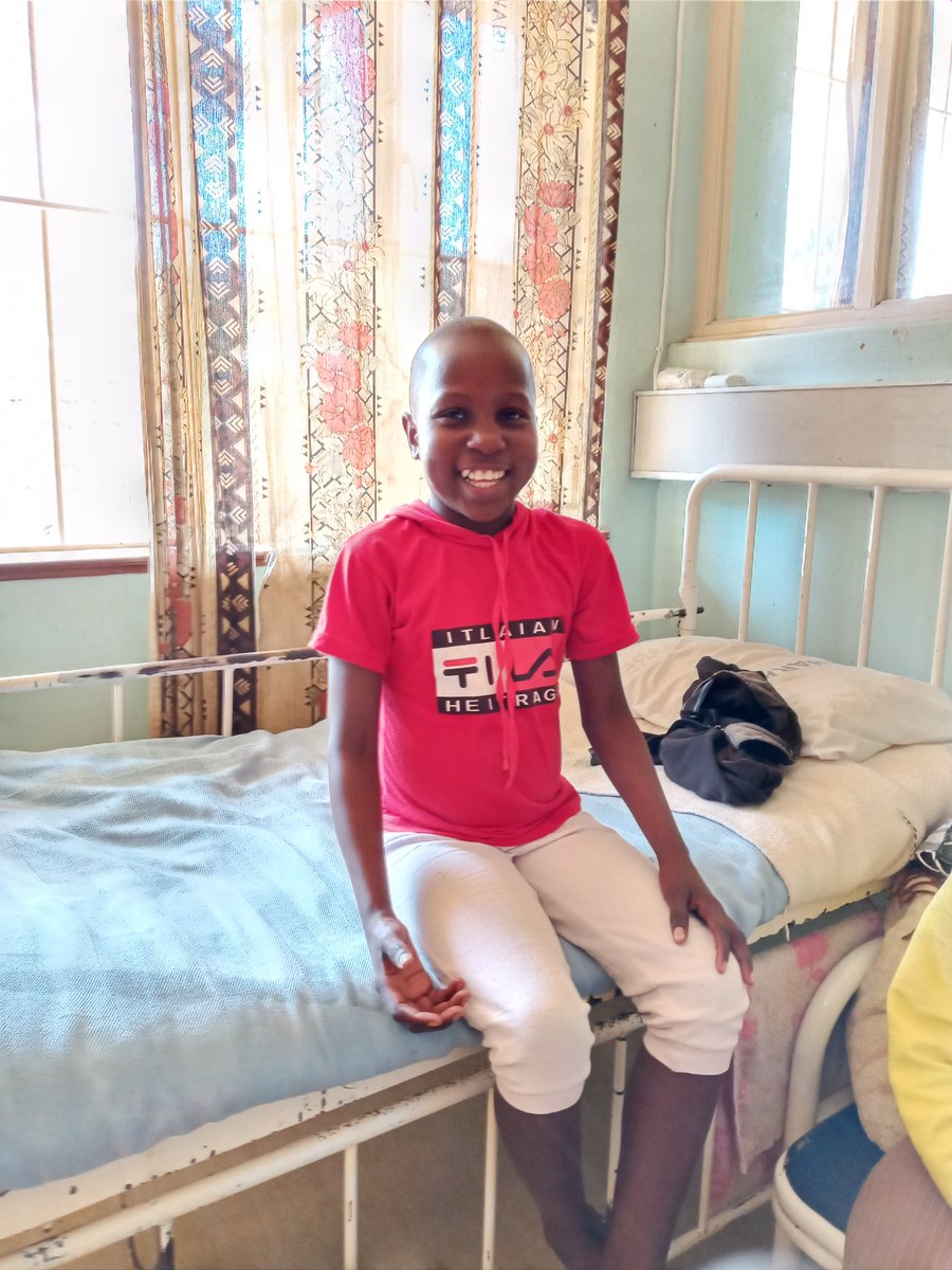 3/6I whisper to the mother of my patient, whose beautiful daughter has survived the agony of chemotherapy. We cannot operate. The hospital is in “emergency mode”. She hesitantly asks, “will the cancer not get worse?”  @SaveChildrenZIM  @TungamiraiGwat1