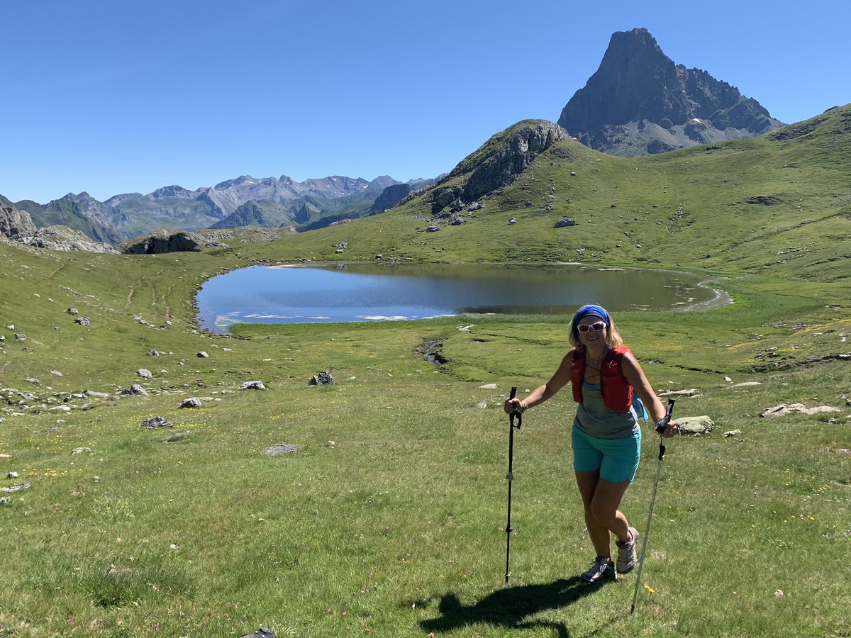 corinne_crabe's tweet photo. Du pic des moines au tour des lacs de d’Ayous à la découverte du jardin d’Ossau avec @moxigeno #bious-artigues #ayous #moneteenbearn #lacs https://t.co/ahvwIWpBg2