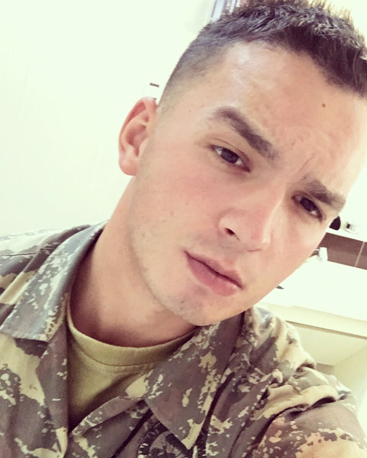 67zek's tweet photo. Şafak ne kadar zengin olursa olsun bir gün fakirleşmeye mahkumdur..$67 https://t.co/6ZMPeV2lnB