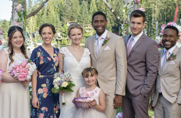 hallmarkchannel's tweet photo. Will a romance from the past be reignited? Find out during #IntheKeyofLove starring @LauraOsnes #ScottMichaelFoster @AndreaKBrooks and #ThomasCadrot. #WeddingWeekendCountdown #4thofJuly https://t.co/917Umqonm8