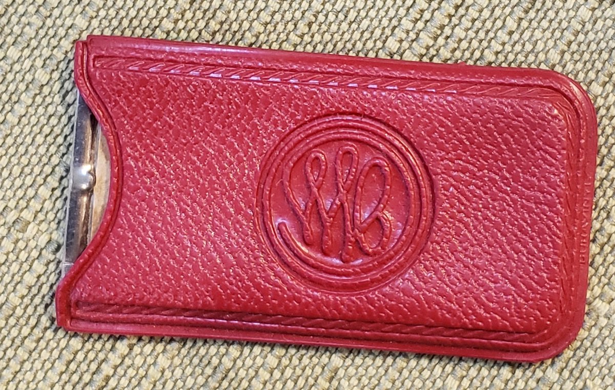 atticesoterica's tweet photo. Vintage Philadelphia John Wanamaker Department Store Credit Card With Red Holding Case https://t.co/WTyvbtyPrT #Antiques #Collectibles #Etsy #Vintage #AtticEsoterica #OriginalCase https://t.co/Dk2VfLCzAB