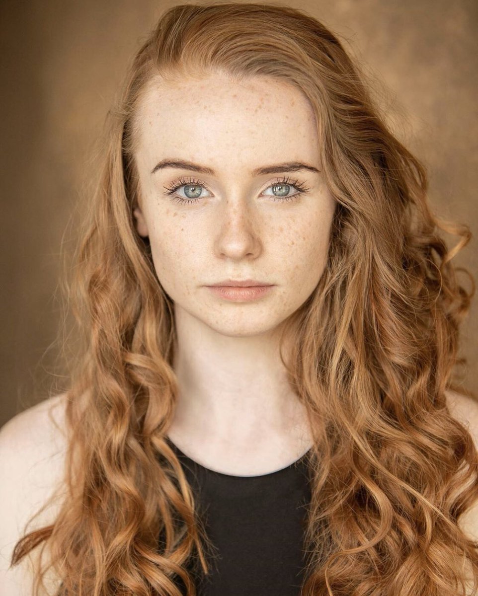 WELCOME ALL! Just a little bit about us for you. Due to our Fundraising Concert in Cardiff being cancelled last month due to covid! ☹️ We decided to create this platform to help out our fellow MT Grads get out there and raise some funds for the arts in the process!✨#SaveTheArts