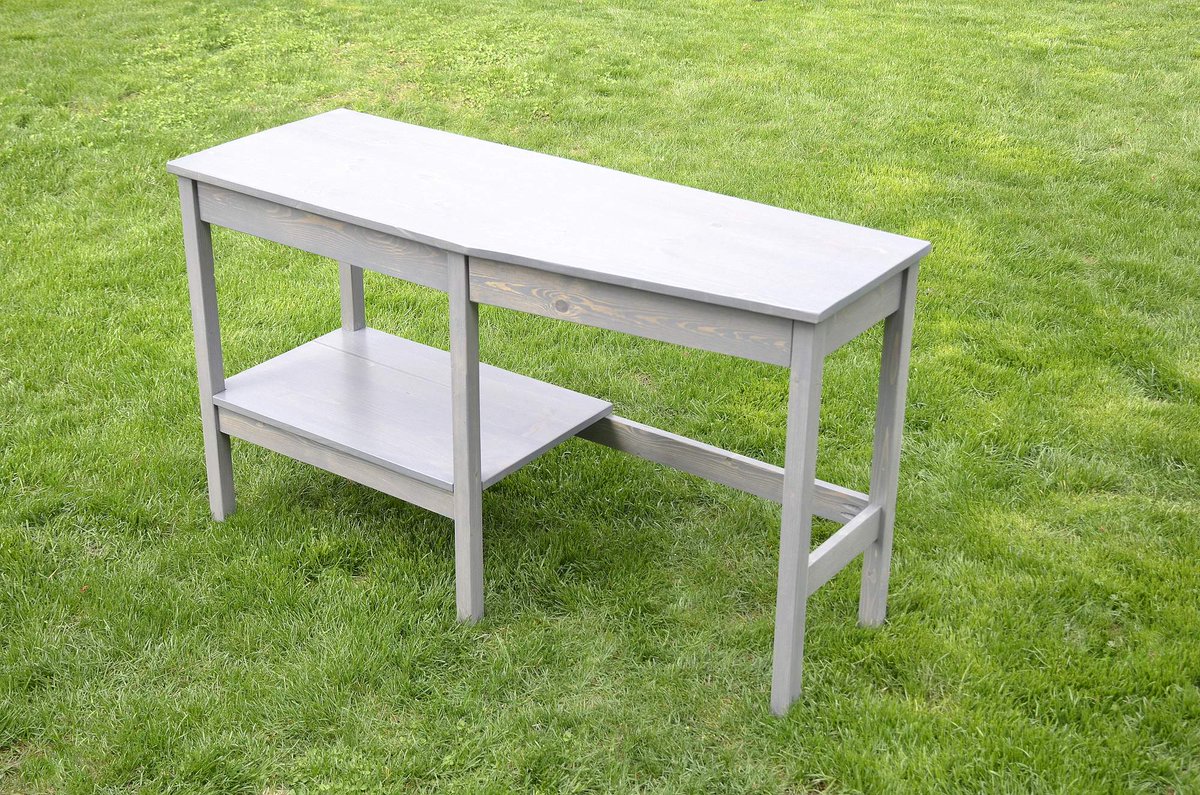 PennRusticsLLC's tweet photo. Working from home?  We’ve got you covered!  When you spend the majority of your week in one space, you need to LOVE it!  Convert any space of your home into a handsome, hardworking workspace with our Modern Rustic Desk with Drawer and Shelf. https://t.co/5pUu9ziiOf https://t.co/JDChvqjTlA