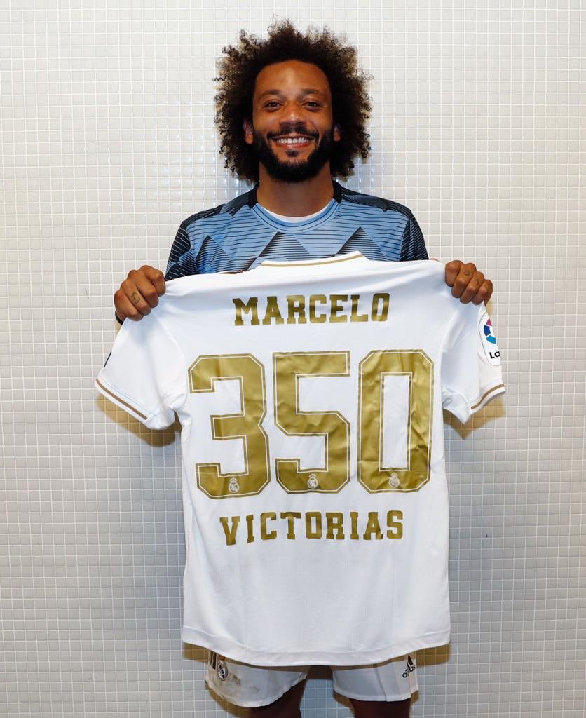 Campus_12's tweet photo. 🔝3️⃣5️⃣0️⃣🔝 

🔛 Eres leyenda 🔛 @MarceloM12 

#legend #M12 #12Life @realmadrid https://t.co/00EF9XrOBo