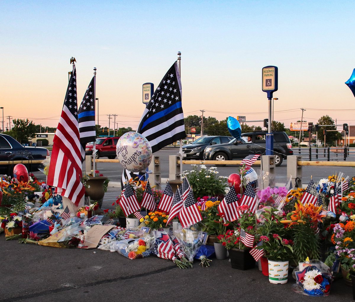 Toledo_PD's tweet photo. The family of Officer Dia &amp; members of the Toledo Police Department continue to be overwhelmed by the support of the community &amp; nation.  These are just a couple photos taken at events in Toledo. Thank you to each &amp; every person who has shown their support for Officer Dia https://t.co/p14MMcRDbw