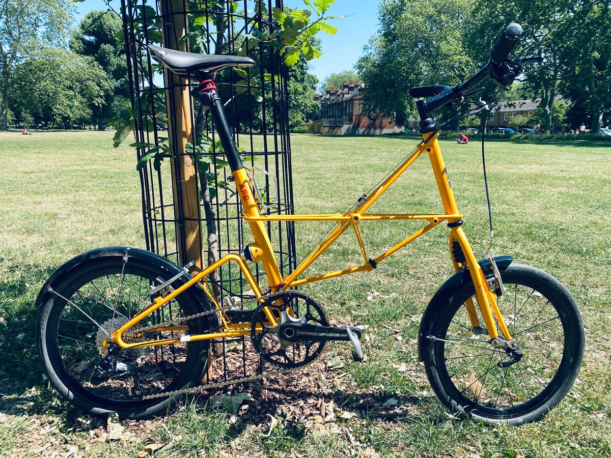 LiamLewis's tweet photo. STOLEN –  Yellow Moulton APB &amp; Grey Moulton Series 1.
Stolen from flat Bethnal Green, Victoria Park. East London

@MoultonBicycles @MoultonBikeClub @moultonbuzz https://t.co/si3LrqwGcU