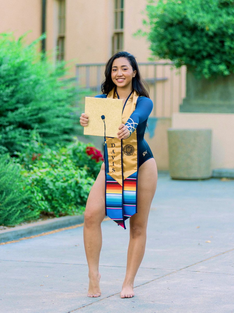 lilreesiee's tweet photo. Since I couldn’t have an in-person ceremony, these pics made my graduation feel official :) UCD grad😋 https://t.co/RcbyQ3IGMM