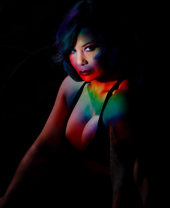 Taking photos of myself w/ some new camera toys. https://t.co/7CgUMUtJOu<a href="/tag/as"class="tags"><span>#as</span></a><a href="/tag/fuck"class="tags"><span>#fuck</span></a><a href="/tag/staysafe"class="tags"><span>#staysafe</span></a><a href="/tag/quarantined"class="tags"><span>#quarantined</span></a>