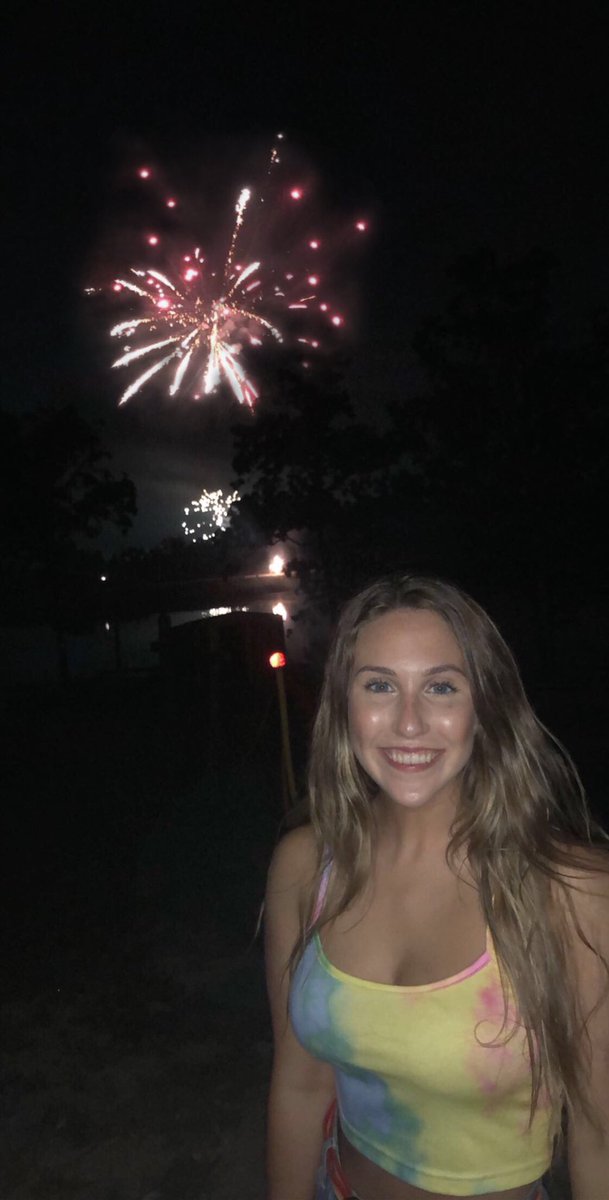 baileybur97's tweet photo. happy independence https://t.co/acDscg9XgI