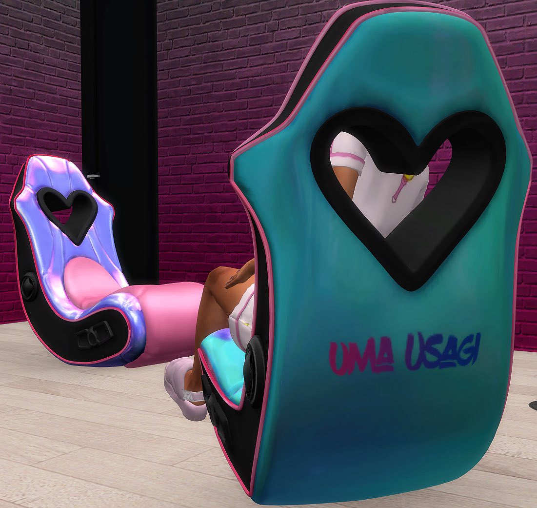 _Uma_Usagi_'s tweet photo. Finally my custom game chairs came in, another step closer to being done with my unwind room! One with yours truly name and another for company, if I ever have company 🙃... https://t.co/wi6QdS6dXm