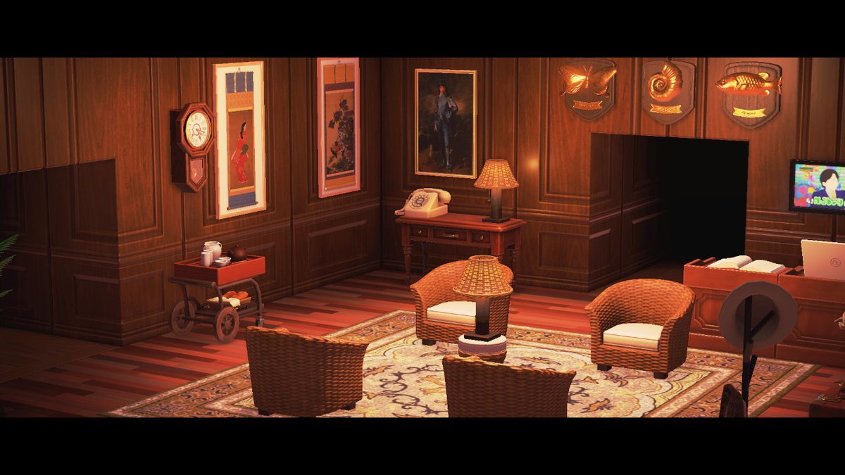 RainfeatherPear's tweet photo. Hotel lobby. https://t.co/JDUXnEsd3O
