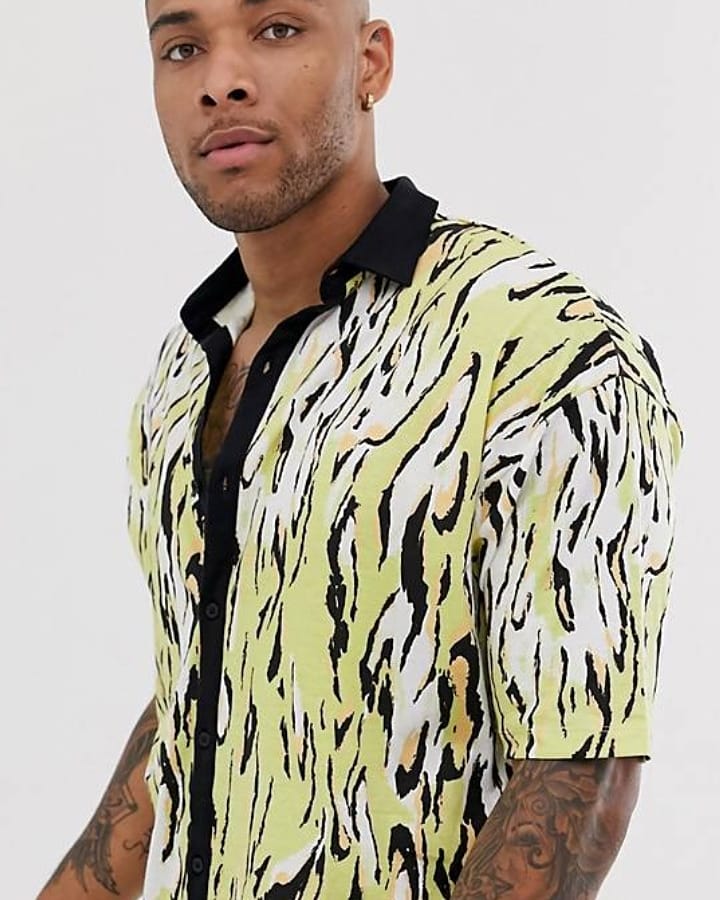 DitchFashion's tweet photo. Shirts in stock - Size (Small / Medium) 

Price - $200 TT || $35 Delivery

#DitchFashion #TrinidadAndTobago #Trinidad #Tobago #Fashion #PatternShirts #StripeShirt #FloralShirts https://t.co/rK6pKrAeC0