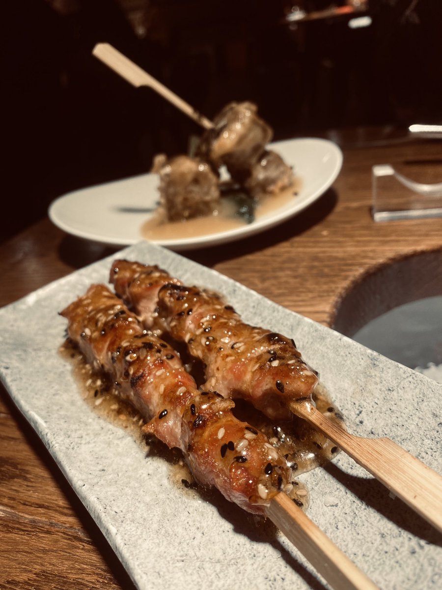 ferbucks_'s tweet photo. Excelente cena en “Yakitoro”, el restaurante @albertochicote en el Paseo de la Castellana de Madrid. Tengo que reconocer que la tarta de queso es la mejor que he comido en mi vida ¡Un 10! @RestYakitoro https://t.co/c4jwGyrWB9