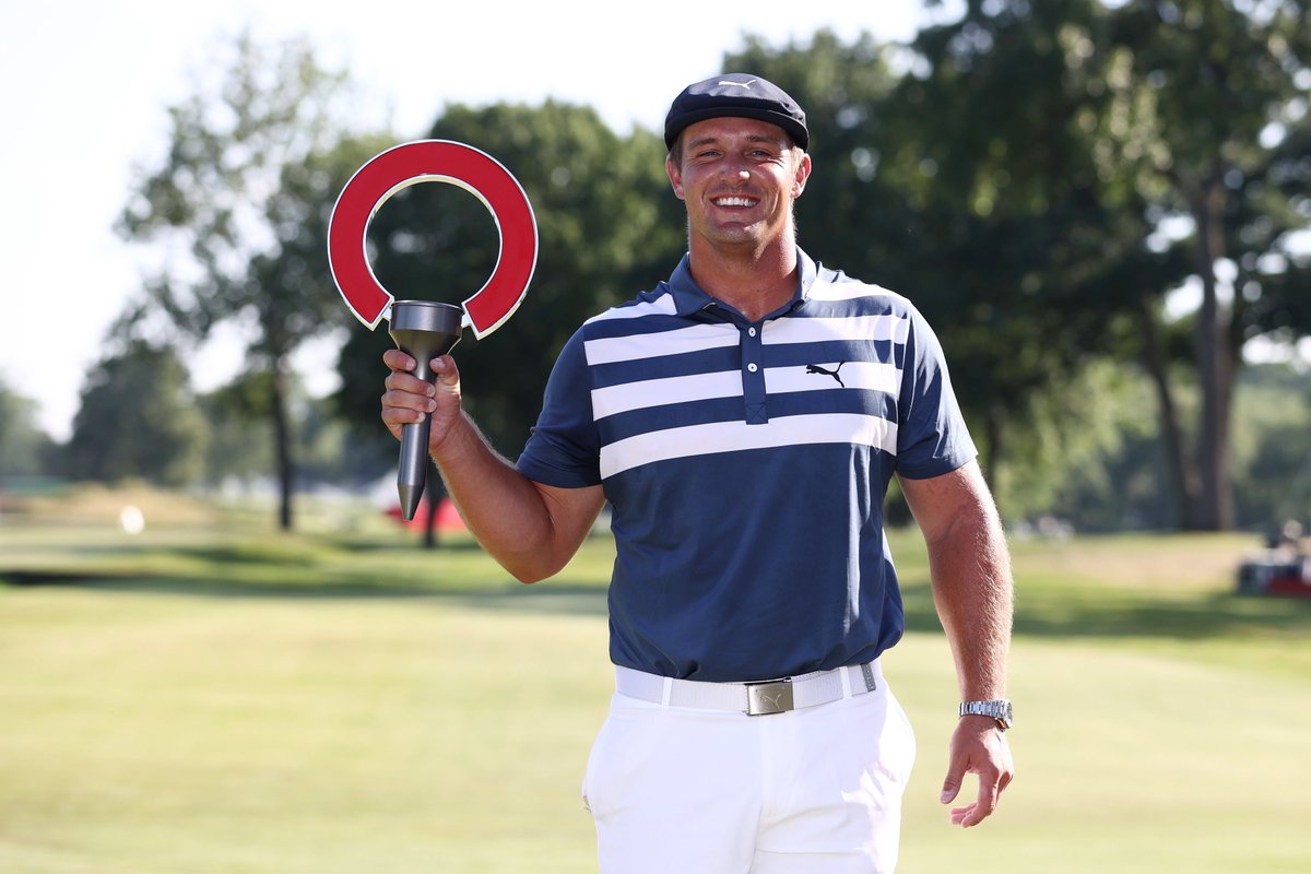 PGATOUR's tweet photo. Ranks for @B_DeChambeau this week:
1st in Driving Distance (350.6 yards)
1st in SG: Off-the-Tee (+6.672)
1st in SG: Putting (+7.831)

He's the first player to lead in both SG: Putting and SG: Off-the-Tee and win since 2004. https://t.co/WaRZJ1pgaZ