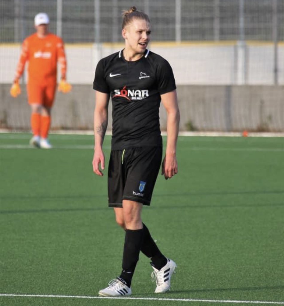 BjorninnF's tweet photo. Leikur á morgun! 🔥🤩
🆚 SR
⏰ 20:00
📍 Shake &amp; Pizza Park
⚽️ Toppsætið undir https://t.co/aGEznp6Msz