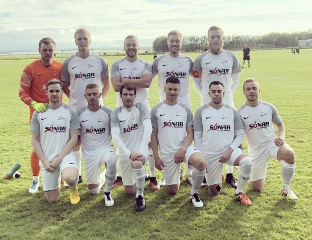 BjorninnF's tweet photo. Leikur á morgun! 🔥🤩
🆚 SR
⏰ 20:00
📍 Shake &amp; Pizza Park
⚽️ Toppsætið undir https://t.co/aGEznp6Msz