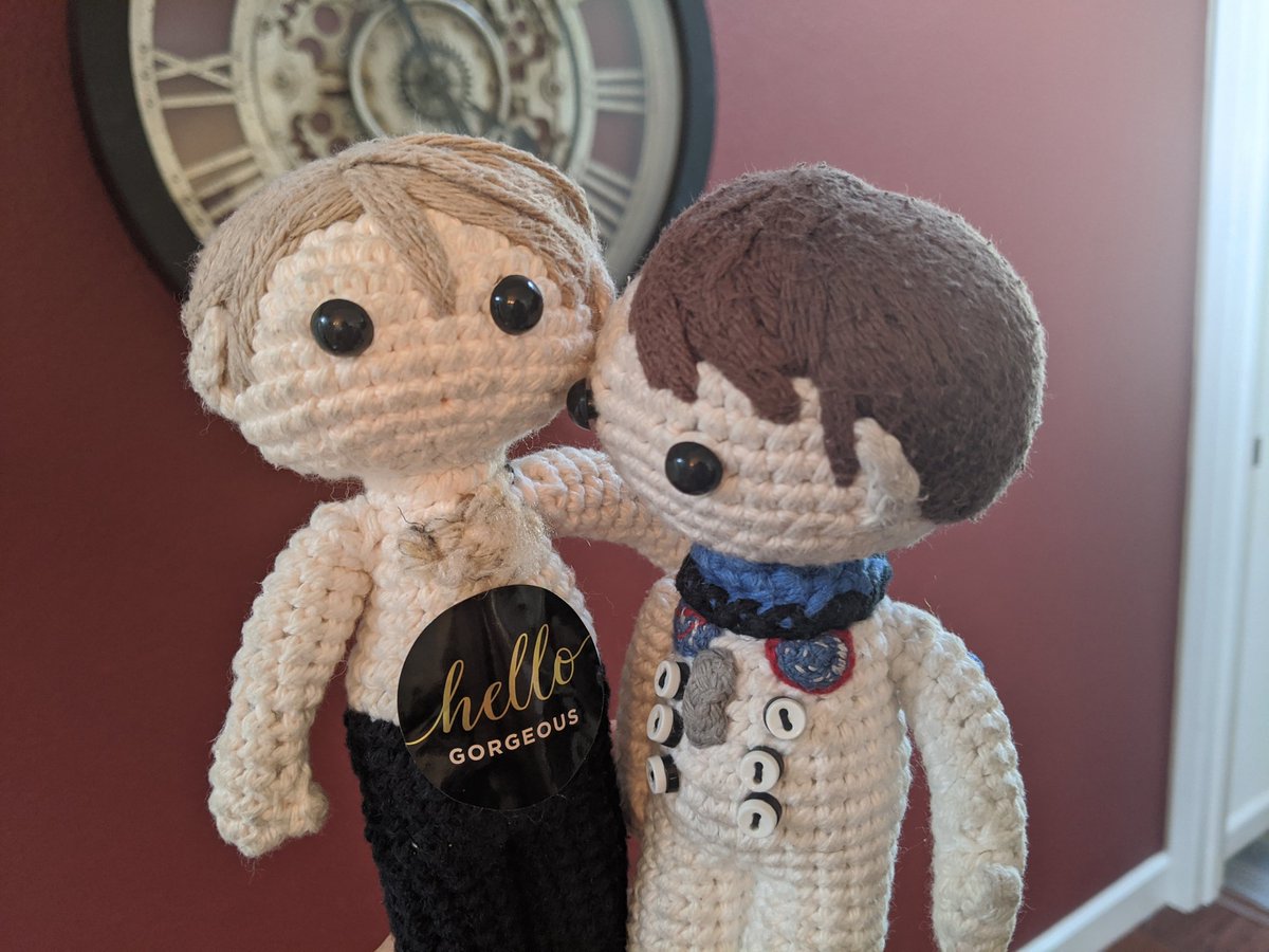 ishxallxgood's tweet photo. #Yarnigel thanks you @BelladonnaWyck for the stickers. He says now he can properly greet #Yarndam #Spacedogs https://t.co/3Qo8js96Yl