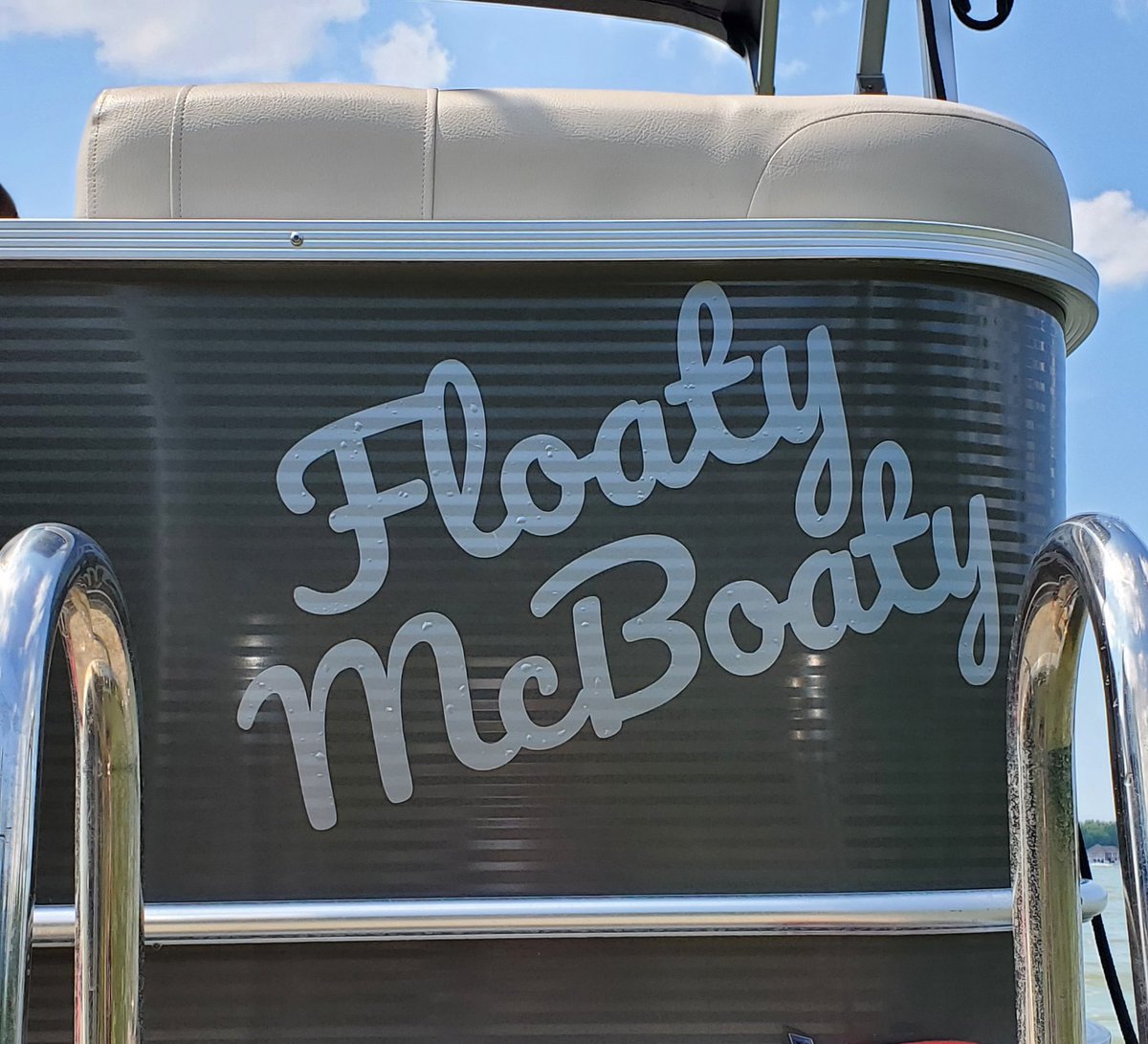 mlosoncy's tweet photo. #boatinglife #official #buckeyelake #boating https://t.co/csZiGzbjCb
