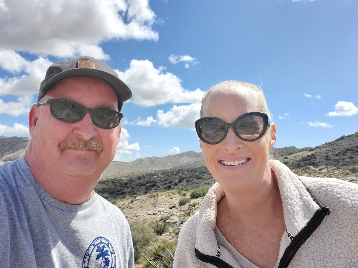 theking37a's tweet photo. #firestrong
#calfirestrong
#firestrong
Tomorrow I get another brain scan removal. Yeah!
So I will be thinking of everyone while I'm getting this done. Thanks ! https://t.co/Kfl7OZWOBX