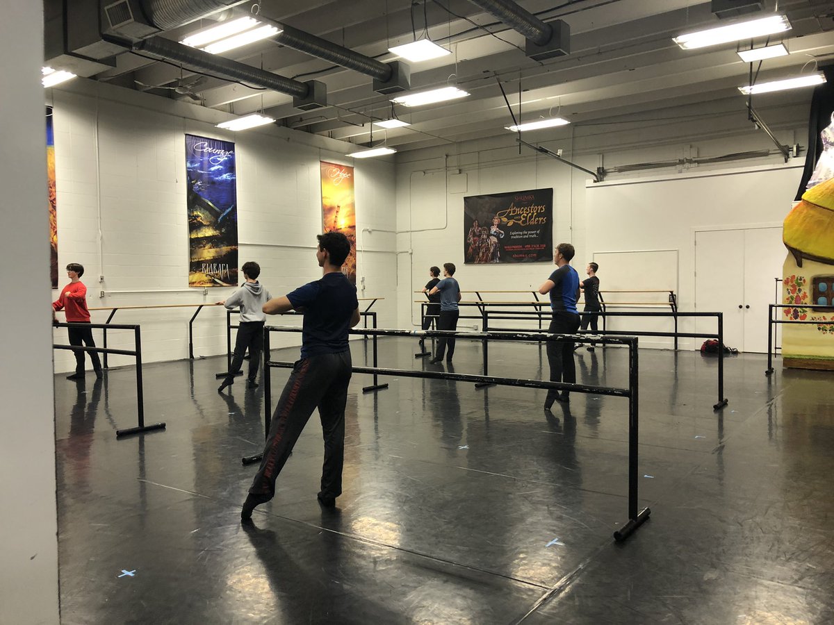 ShumkaDancers's tweet image. Socially-distanced dance... good to be back @Shumka Dance Centre.