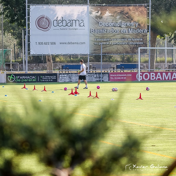 CF_Parets's tweet photo. Bon dia! Comencem la segona setmana de #campuscfparets2020 amb @brain_futbol. Seguim!

#cfparets #futbol #futbolcat #futcat #futbolbase #equip #esport #valors #lluita #passio #esforç #fotografia #fotografiaesportiva  #football #somparets #vaparetsva #esportcat
📸 @FotografiaXgr https://t.co/YklAWDAMYg