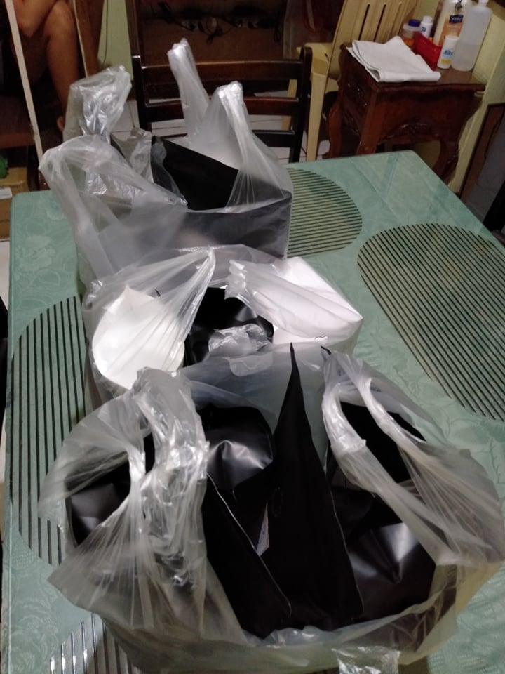 ex_pre_sso's tweet photo. So thankful  that the local market of coffee is growing . 
Had a productive Manila Day today and repeat clients from Taguig :)  
Thank you so much. https://t.co/lPdIJG6Jds