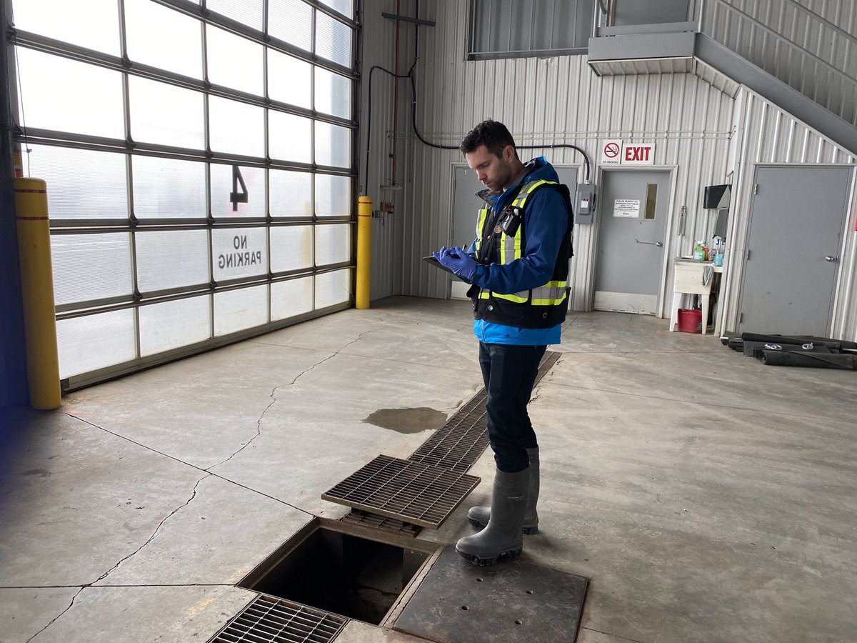 enviromarc's tweet photo. A Phase I Environmental Site Assessment helps figure out if there are any environmental liabilities associated with a property. #phaseiesa #environmentalconsulting #environmentalengineering #environmentalliability #environment #enviromarc #savemoney #esa #phaseI https://t.co/mDzJ2OQqUg