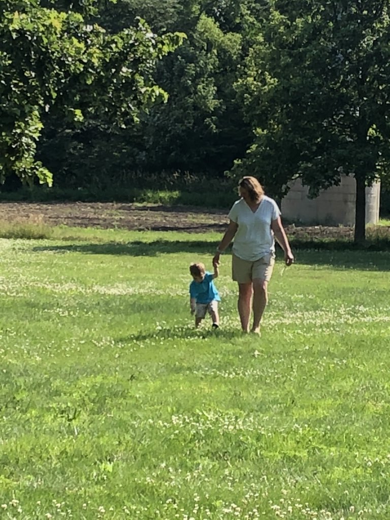 Seid14's tweet photo. Pretty awesome weekend...family pictures, Tuck had a bike parade/slip ‘n’ slide party, plus some pool time...can’t beat it!
#BlessedAndGrateful https://t.co/wFizhnLIx4