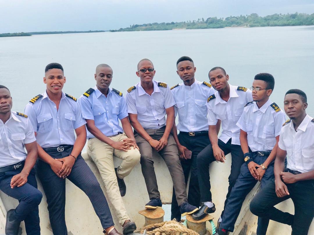 This year’s Masterfisherman graduants. We offer long courses such as Masterfisherman among others at FETA. #themmariners #sailors #captains #aquaculture