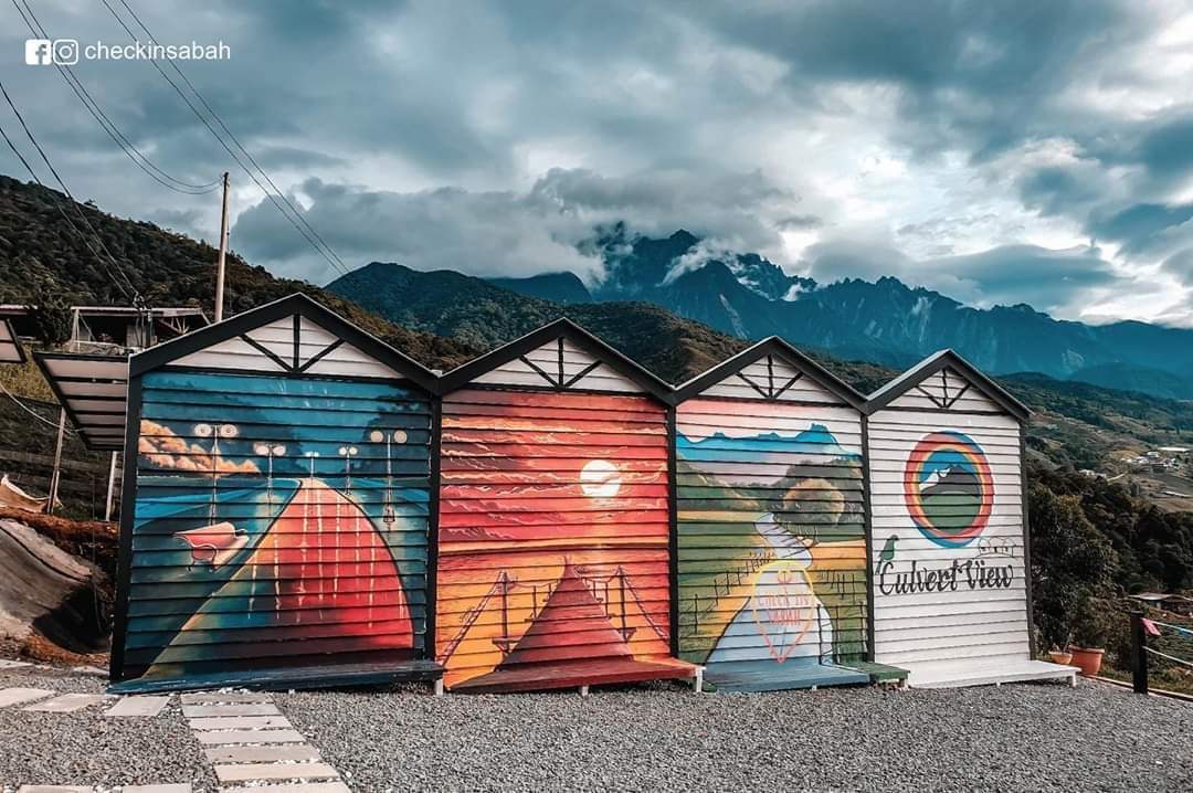TravelJimat's tweet photo. Kalau korang ke Kundasang, boleh cuba check in dekat sini, view lawa😍 https://t.co/zYAtOaVcnH