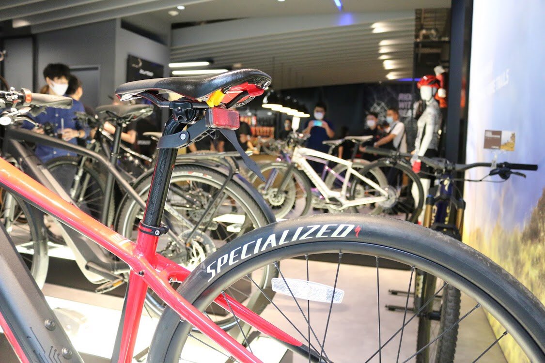 ukyo_sasahara's tweet photo. Delighted to announce that became to Specialized Turbo Ambassador! Specialized Ginza store was reborn only for Turbo bike from 1st July. Come and test ride #CreoSL and #VadoSL 🚲
#Specialized
#TurboVadoSL
#Itsyouonlyfaster https://t.co/gIJjA2z1oI