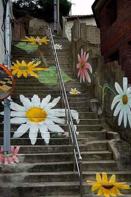 🌺This would look so cool painted on the girls’ locker room steps🌸<a href="/SchifferB/">Brian Schiffer</a> <a href="/FMS_BCPS/">Franklin Middle BCPS</a> <a href="/FMS_PE/">FMS Phys Ed Dept</a>