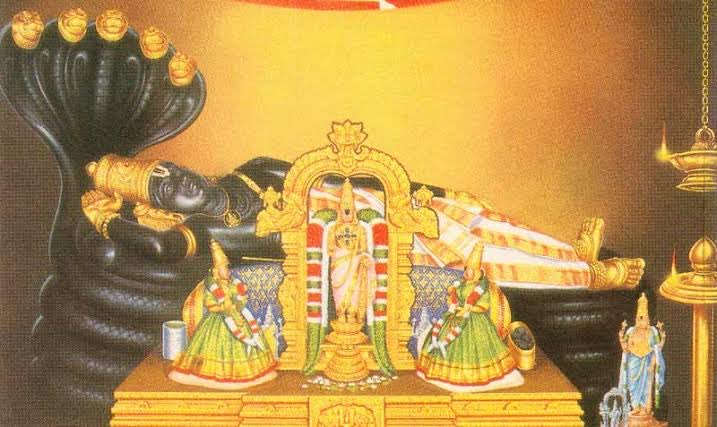There was a rain of flowers. The Lord informed Brahma that he had come as a Svayamvyakta on his own volition as a deity. He would appear likewise in eight places on earth Srirangam, Srimushnam, Venkatadri, Saligram, Naimisaranya, Totadri, Pushkara and Badri. Sri Ranga Vimana is