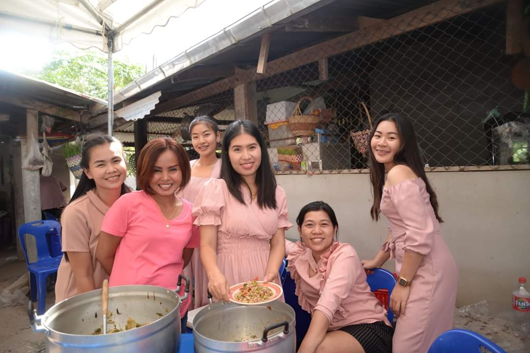 khim_mim's tweet photo. วิจารณ์มา อยากเย็ดใครเลือกเอา ?
#วิจารณ์สาวน่าเย็ด #วิจารณ์สาวๆน่าเย็ด #วิจารณ์หยาบๆ #วิจารณ์เสียวๆ https://t.co/NaSyFvNUc8