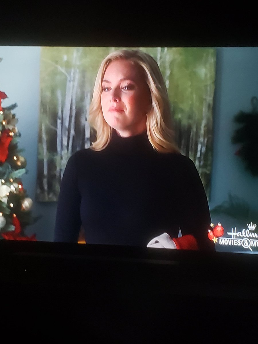 robert811399's tweet photo. #AGodwinkChristmas and the tears begin , iam a very emotional  person and I dont ever ever  want to see @cindy_busby  like this.  This breaks my heart https://t.co/UTHbY2oLBh