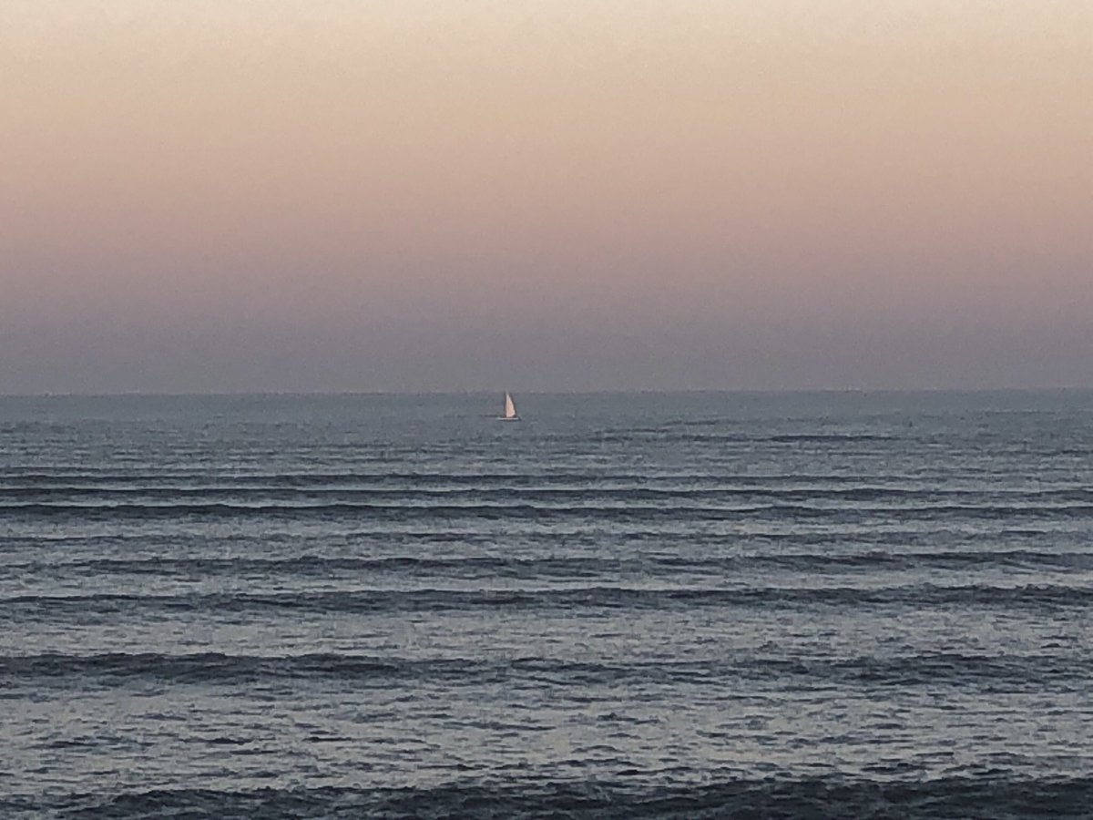 mariamdqsup's tweet photo. @httpspamee #MardelPlata #Atardecer #FinDeTarde https://t.co/MMYBQ2HNEN
