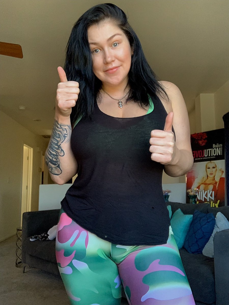 Guys, I have been in the hospital since Friday morning. Woke up that morning not feeling well, thinking it was my mental health and anxiety.  Collapsed in my kitchen, woke up and lucky my phone wasn’t far from me.