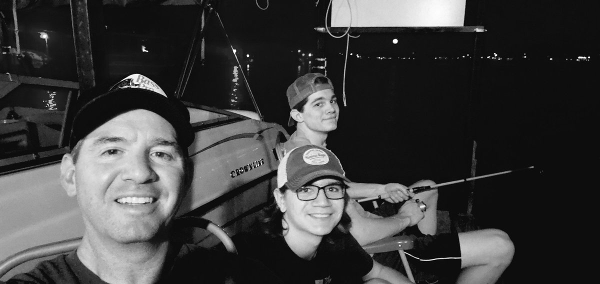 DansCentury's tweet photo. Trying not to catch them all in one night. #fish #lake #dad #sons https://t.co/vVMkWNDvYN