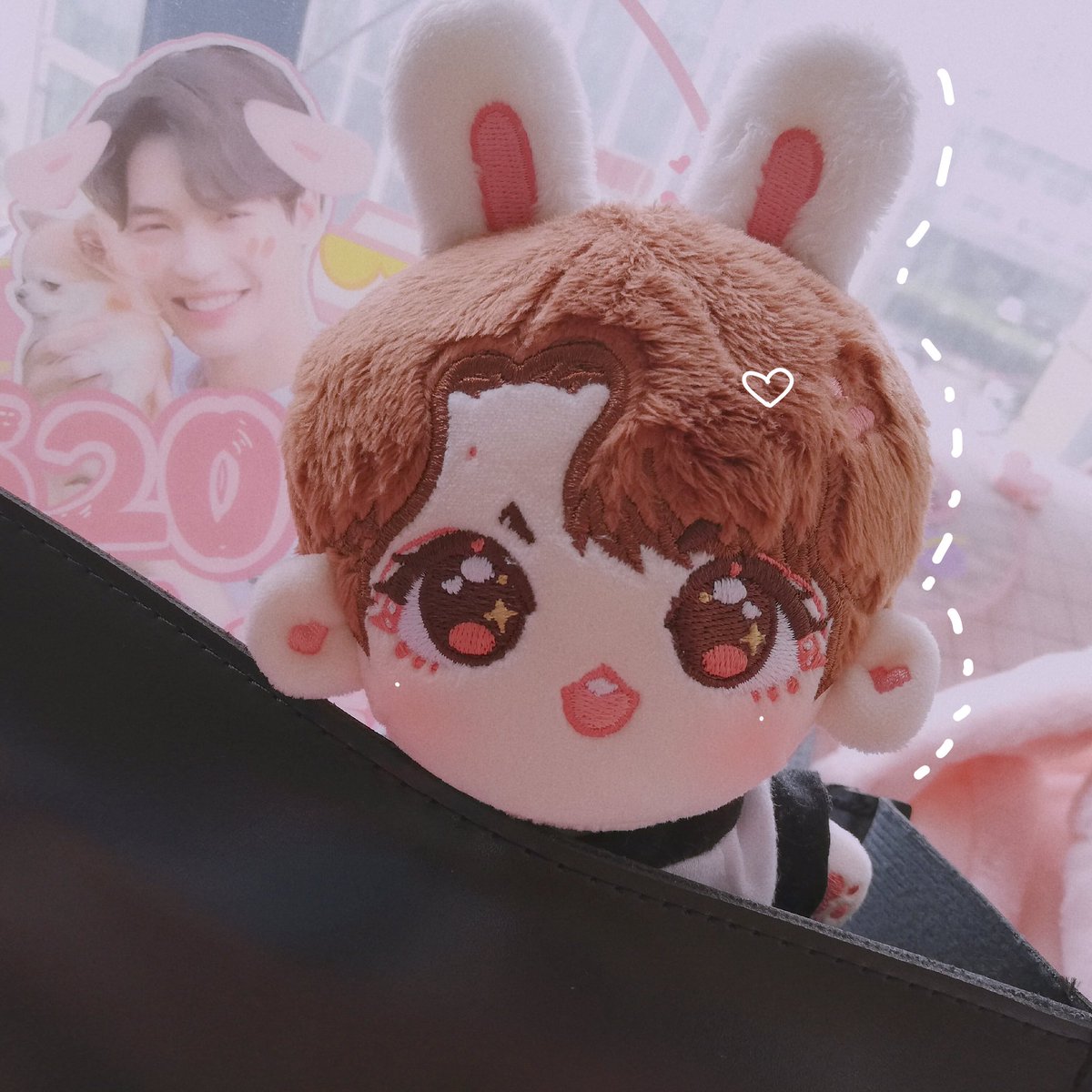 RirmoH's tweet photo. MY CUTE BUNNY WIN🥰🥰💗💗

@winmetawin 
#winmetawin #snowballpower #velence https://t.co/i834qQw5ao