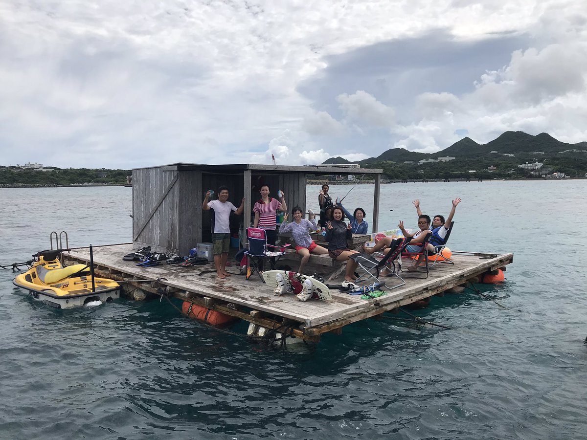 purulogskipjack's tweet photo. 昨日のお客。

俺もジェットやりてー！

#ジェットスキー #海生活 #マリンライフ #沖縄 #本部町 https://t.co/a0CZRBl0aF