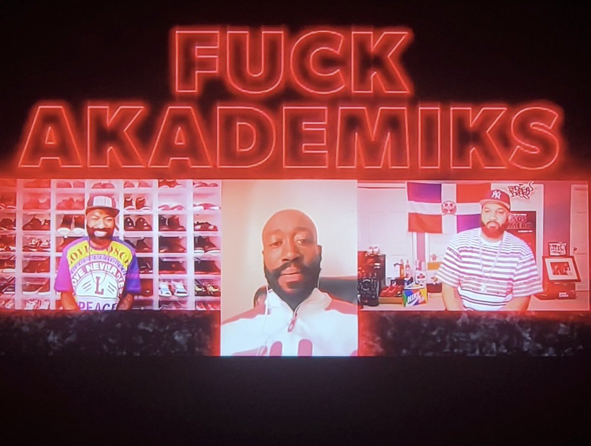 😘 @Akademiks